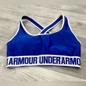 Under Armour padded sports bra xs